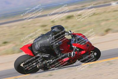 media/Sep-09-2023-SoCal Trackdays (Sat) [[6f49351c42]]/Turn 9 Inside (9am)/